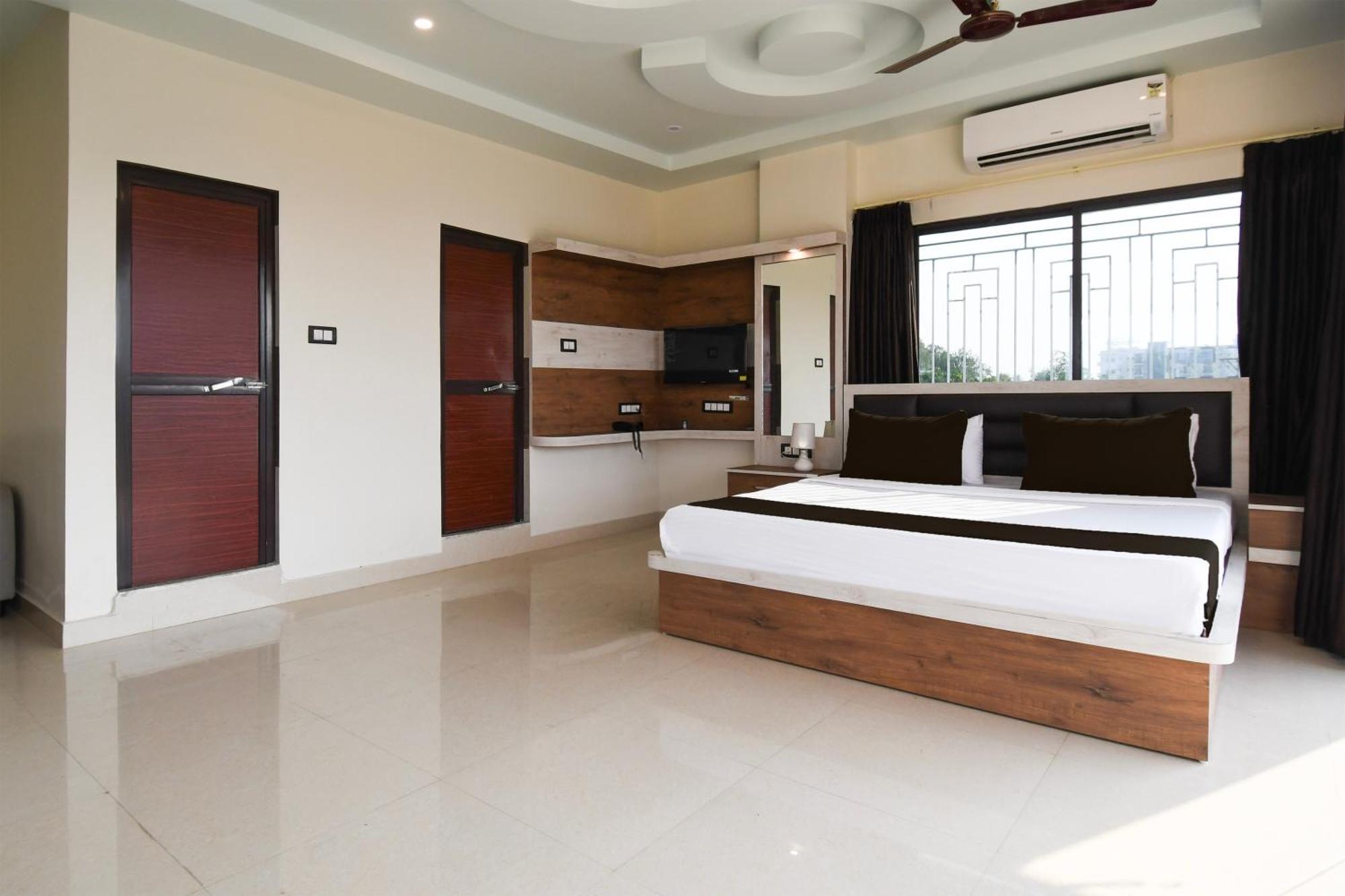 Hotel O Nilmadhab International ธาราพิธ ภายนอก รูปภาพ