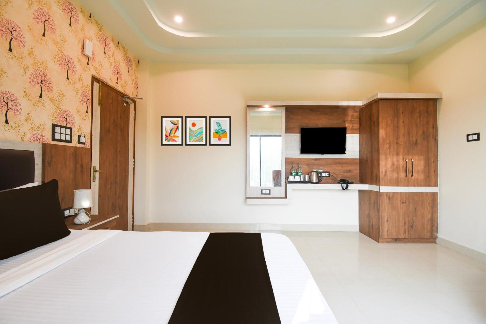 Hotel O Nilmadhab International ธาราพิธ ภายนอก รูปภาพ