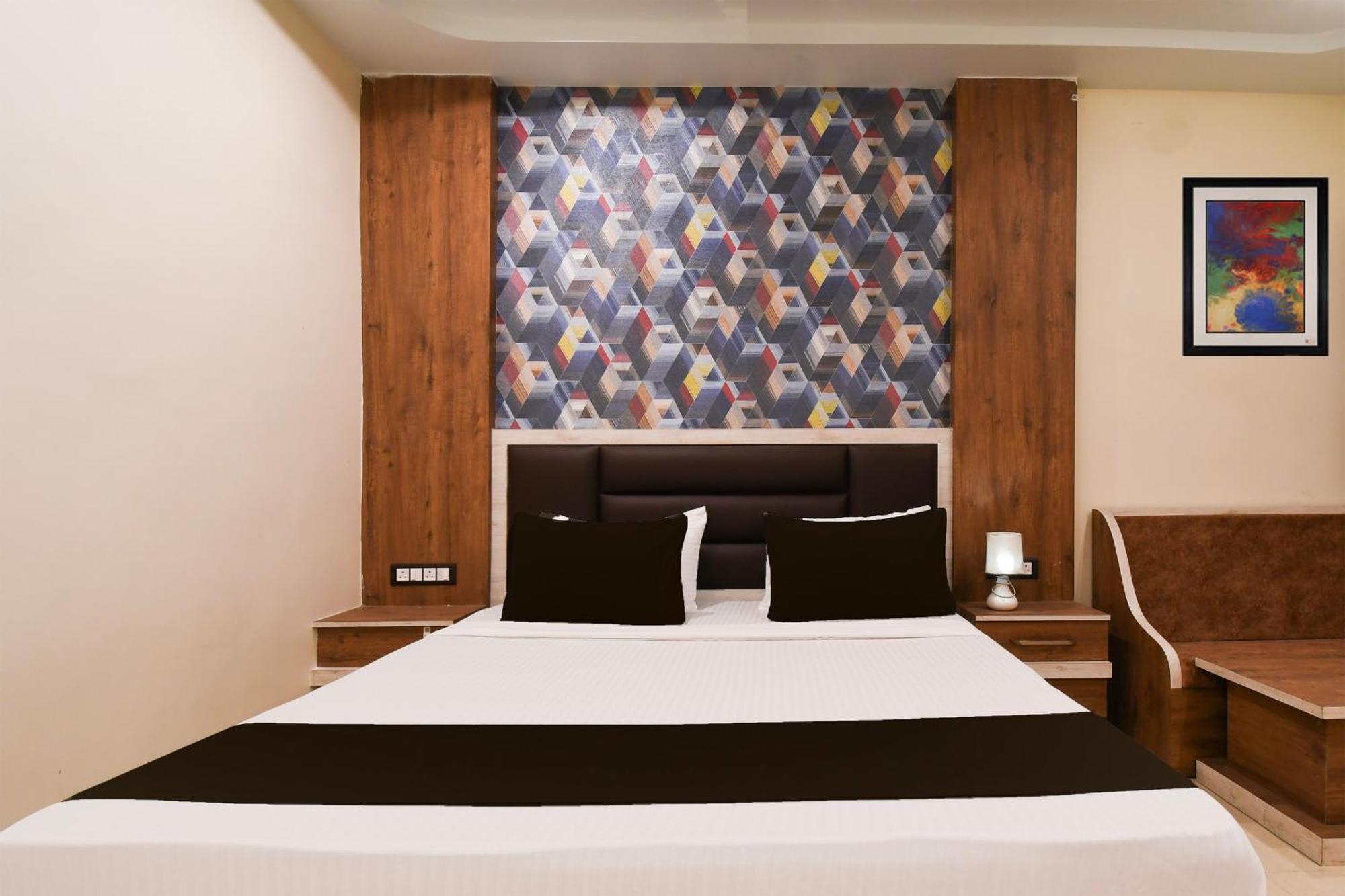 Hotel O Nilmadhab International ธาราพิธ ภายนอก รูปภาพ